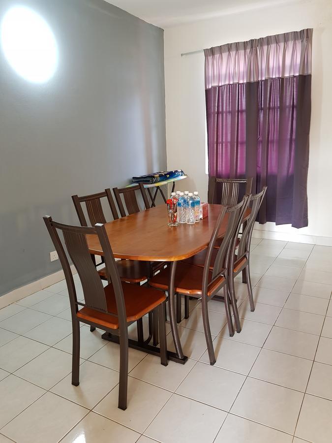 Anjung Homestay 세팡 외부 사진
